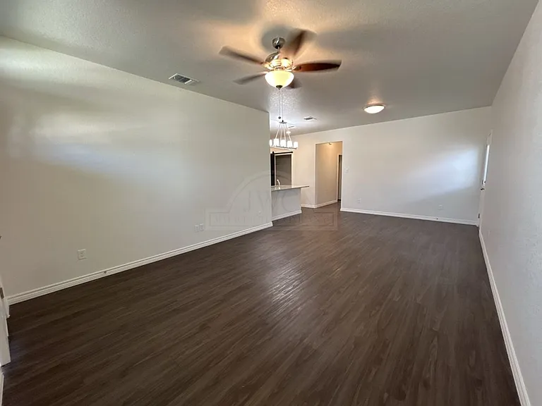 5110 Rose Garden Loop — Photo 3