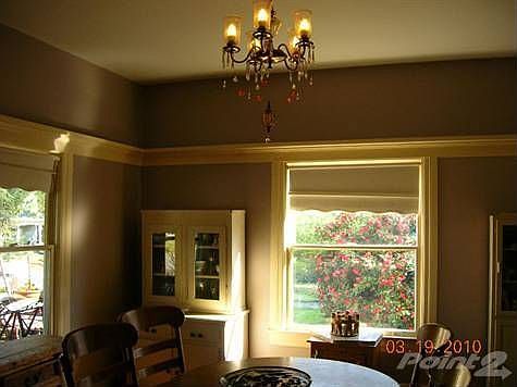 Dining Room with Plate Rail