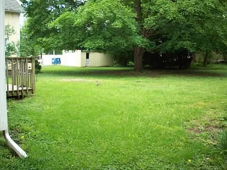 503 N School St — Photo 2