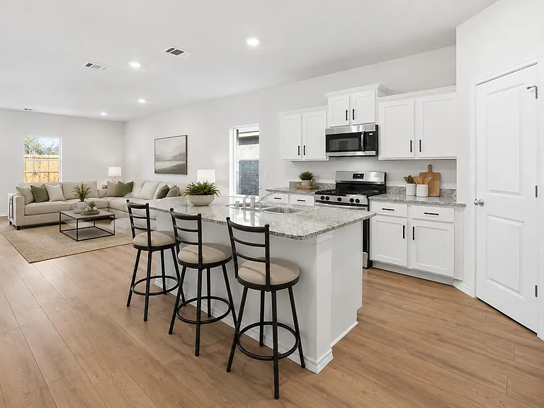 4502 Carnation Dr — Photo 5