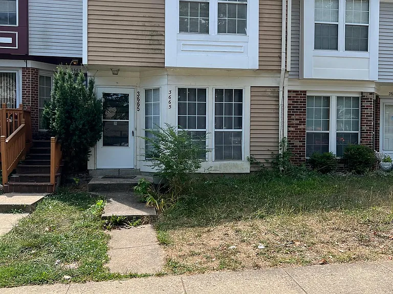 3665 Tavern Way — Photo 2
