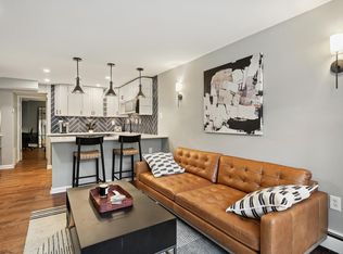 1712 Corcoran St NW APT 2, Washington, DC 20009