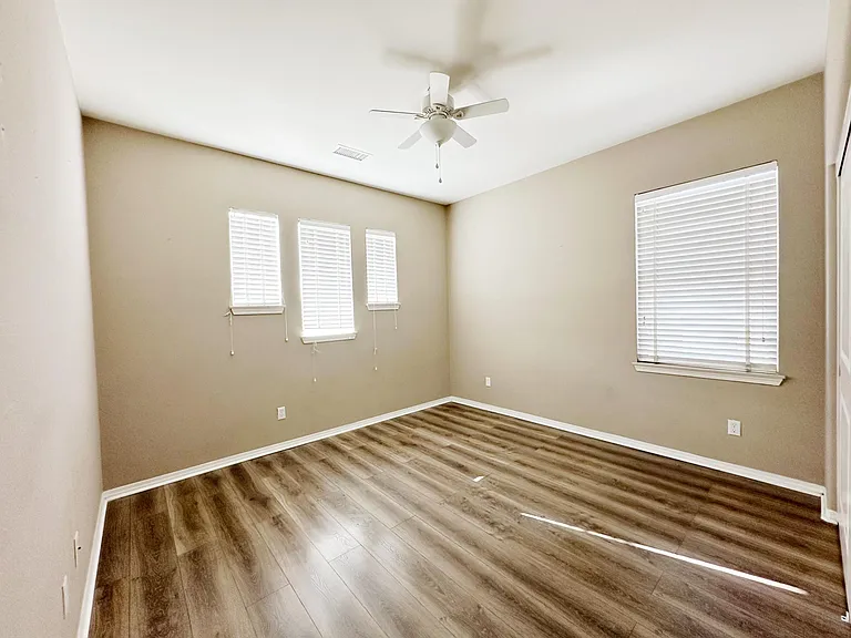 6222 Lafayette St — Photo 11
