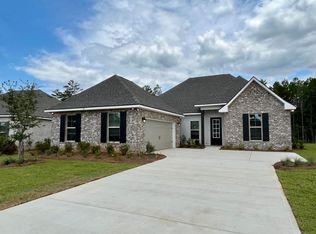 47 Blaze Blvd, Freeport, FL 32439