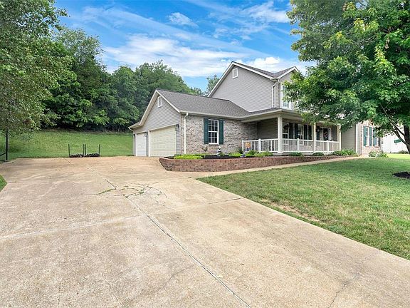 4th image of 3809 Olde Mill Dr