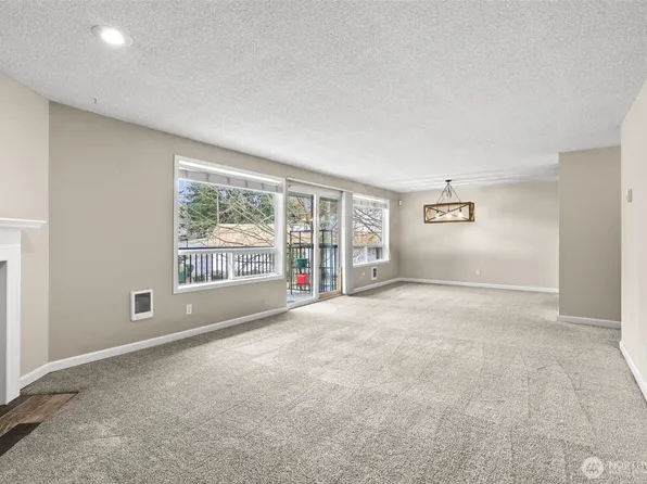 1800 SW 318th Place #31C, Federal Way, WA 98023