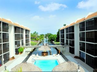 9395 Pennsylvania Ave APT 9, Bonita Springs, FL 34135