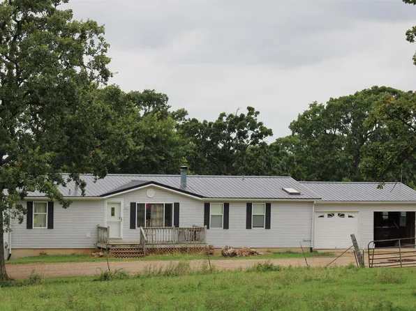 9556 Ehlers Rd, Stover, MO 65078