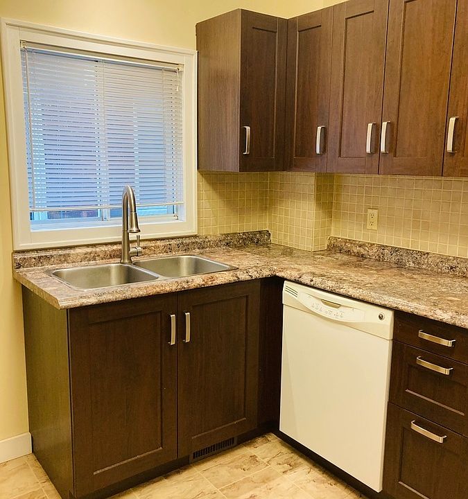 1st image of 1332 Dufferin Pl #1