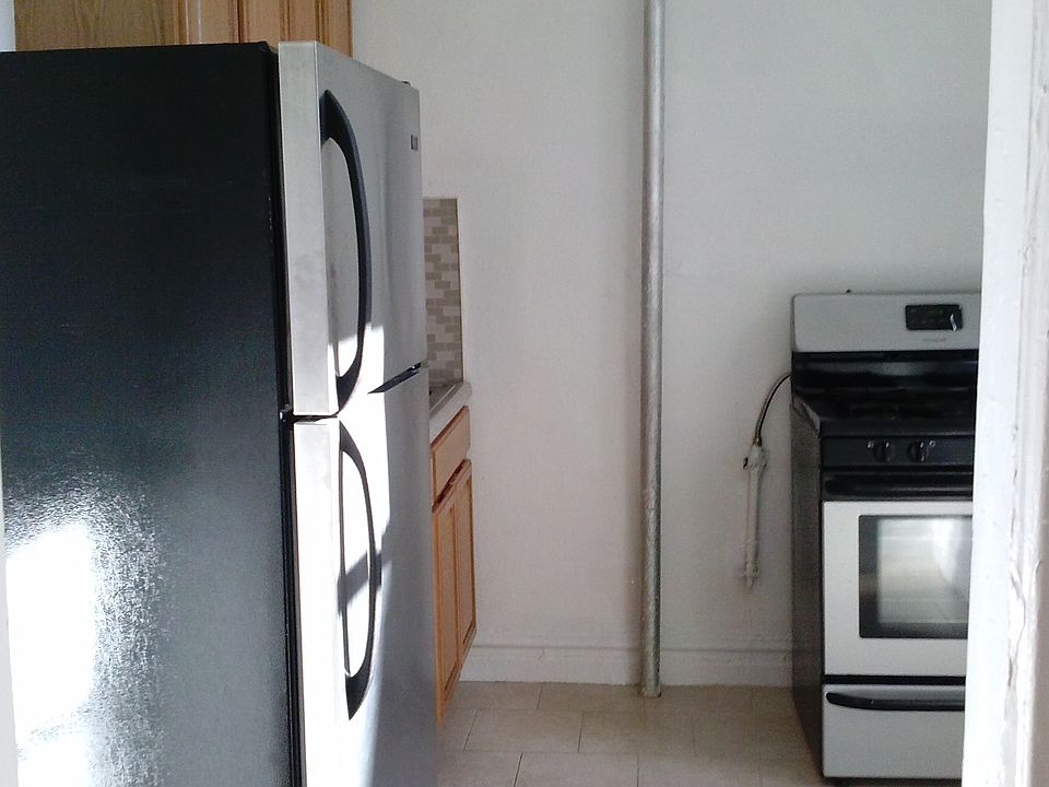 1st image of 883 Franklin Ave APT 5C