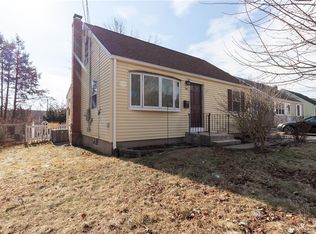 96 Country Club Rd, New Britain, CT 06053