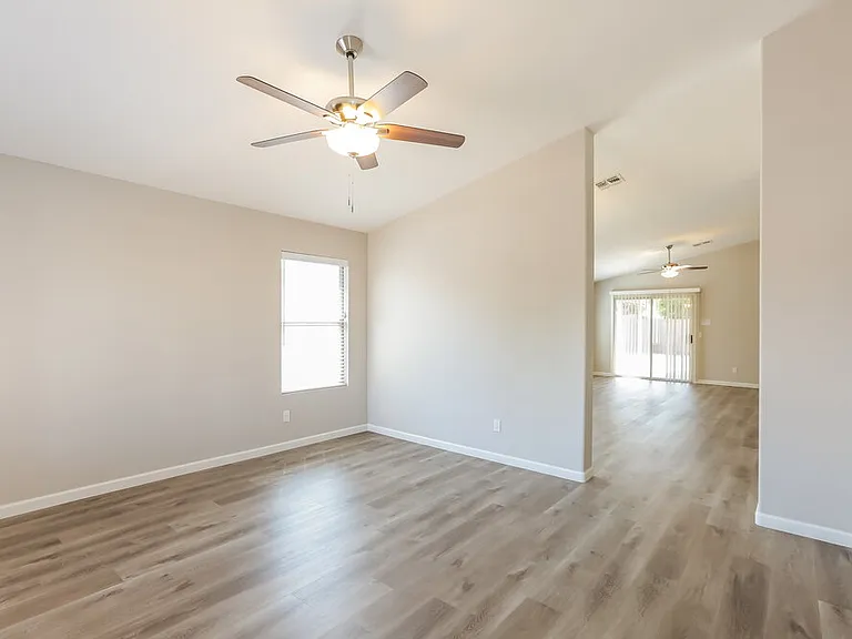 8643 E Capri Ave — Photo 4