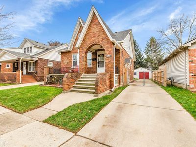 8120 Helen St, Center Line, MI, 48015