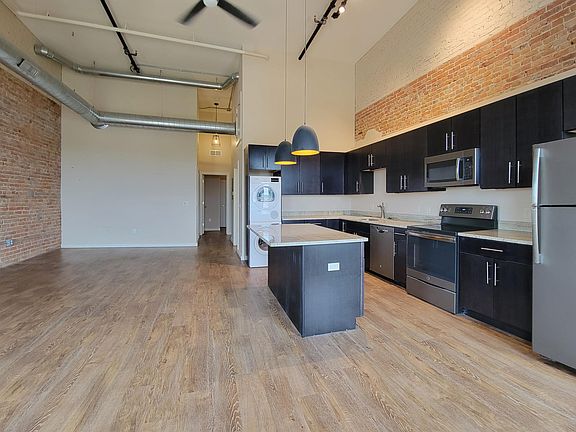 4th image of 103 W Michigan Ave APT 3A