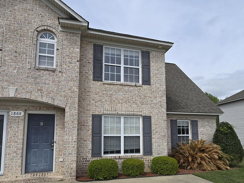 1st image of 1868 Cambria Dr #B