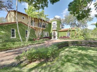 6840 SW 74th Ave, Miami, FL 33143