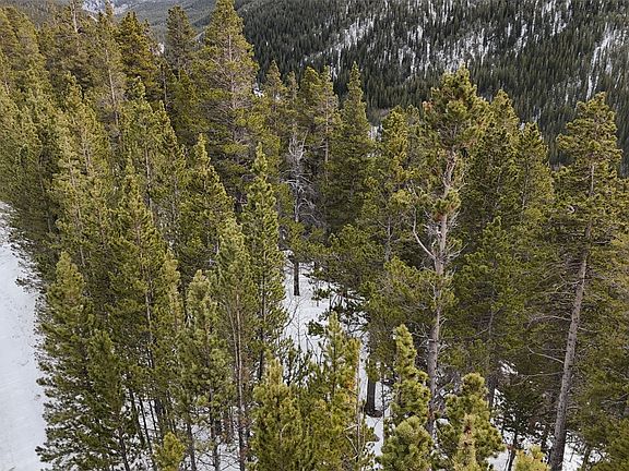 4th image of 649 Vista Road