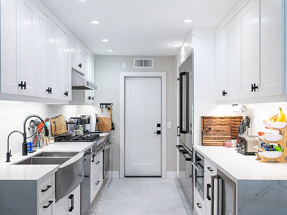 5th image of 6841 Xana Way