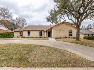 6614 Hunters Ridge Dr, Dallas, TX 75248