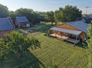 601 W Porter St, Burr Oak, KS 66936