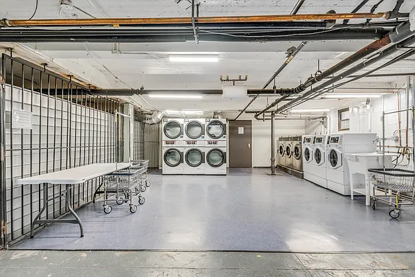 Sold by Compass | media 22