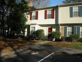 1st image of 464 Youngs Mill Ln