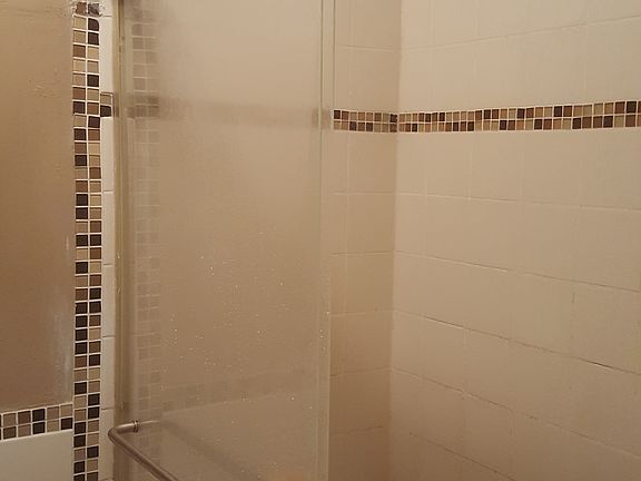 4th image of 6514 S 21st St