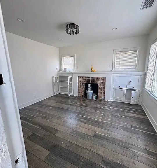 2965 Arlington Ave — Photo 3