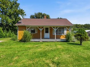 395 S Fulton St, Canton, IL 61520