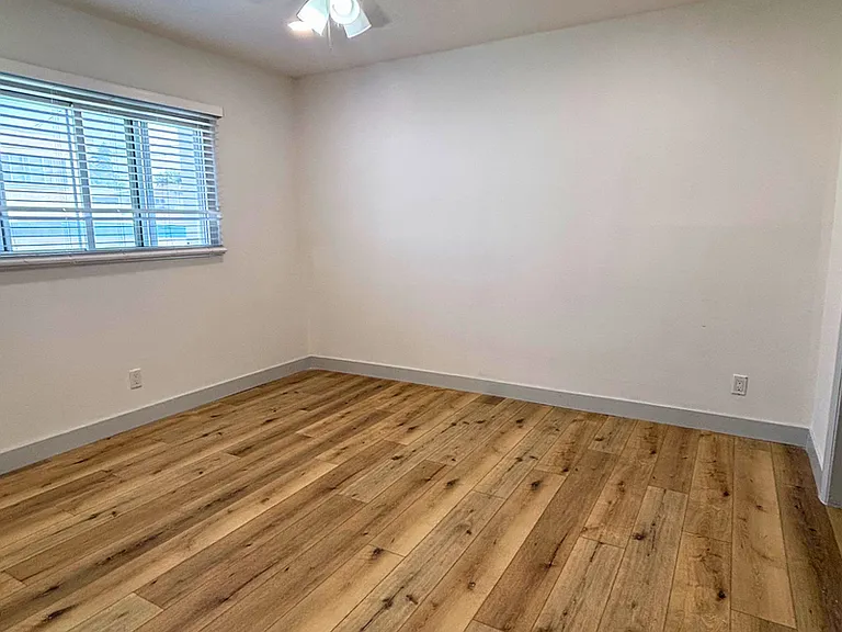 630 Fir Avenue — Photo 25