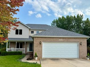 1012 Independence Blvd, Yorkville, IL 60560