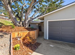 2 Carlton Dr, Del Rey Oaks, CA 93940