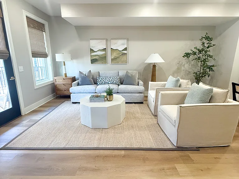 512 Mobile St — Photo 20
