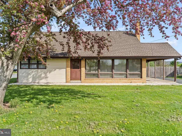 917 Wertzville Rd, Enola, PA 17025