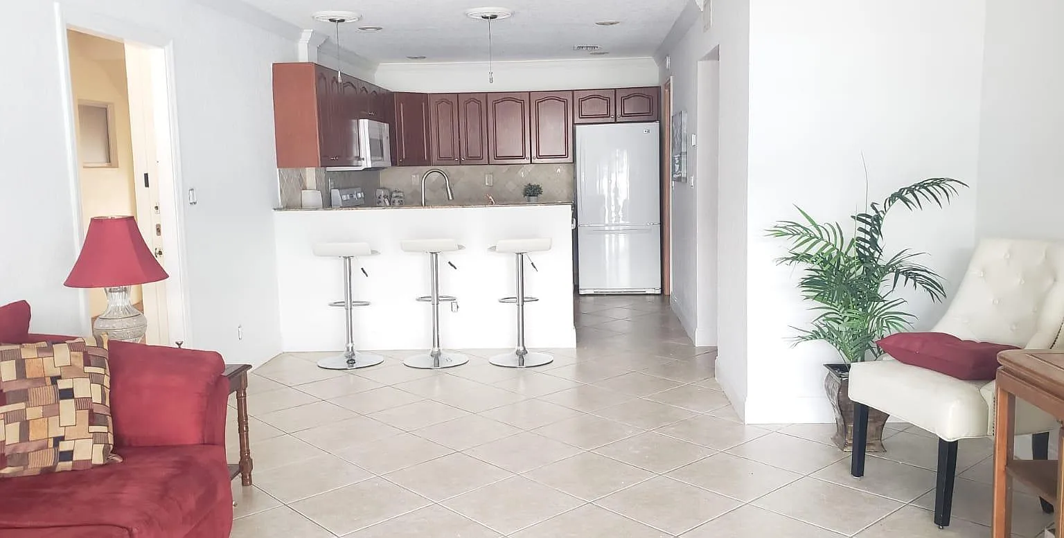 3051 NE 47th Ct — Photo 4