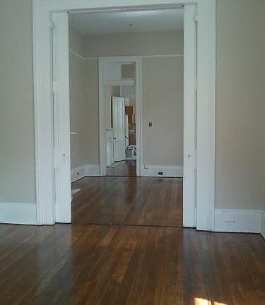2nd image of 3014 Laurel St