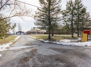 4088 Henderson Rd, South Frontenac, ON K0H1V0