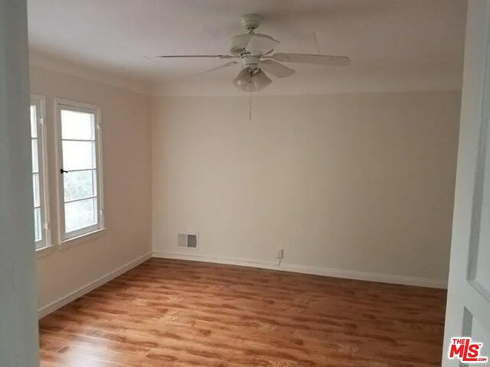 2 bed, 2.0 bath, 1800 sqft, $4,495 — Photo 4