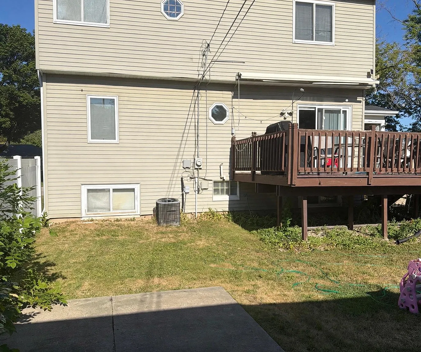 4 bed, 1.5 bath, $2,500 — Photo 3