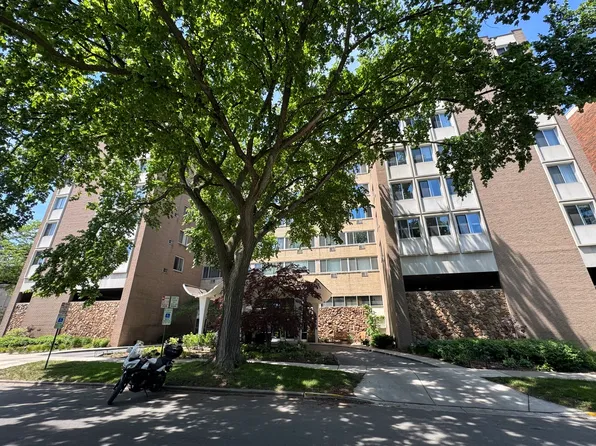 151 N Kenilworth Ave APT 4G, Oak Park, IL 60301