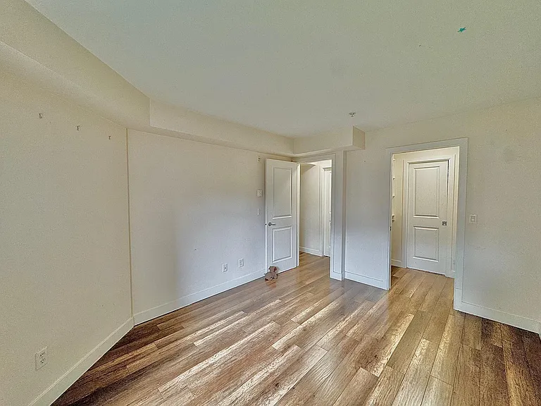12248 224th St #202 — Photo 11