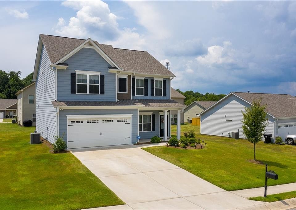 1st image of 37 Orange Cir