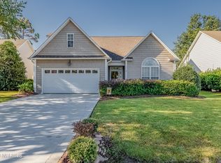 206 Azalea Dr, Hampstead, NC 28443