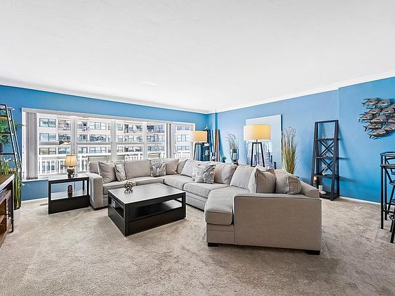 5th image of 3850 Galt Ocean Drive #702