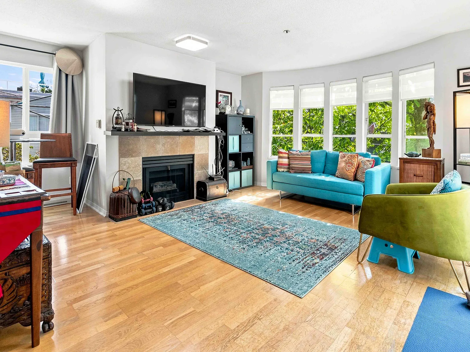 2 bed, 1115 sqft, $3,700 — Photo 1