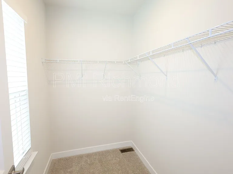 2854 Calgary Ln — Photo 16