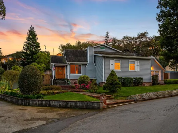 21 Cobblestone Ln, San Carlos, CA 94070