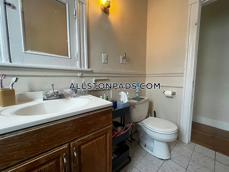 5 Harvard Ter #3 — Photo 16
