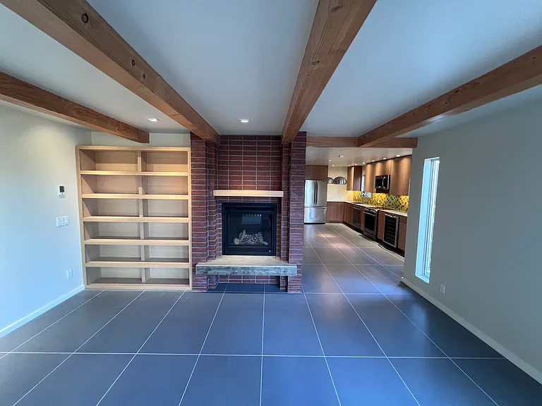 824 Alice St #B — Photo 2
