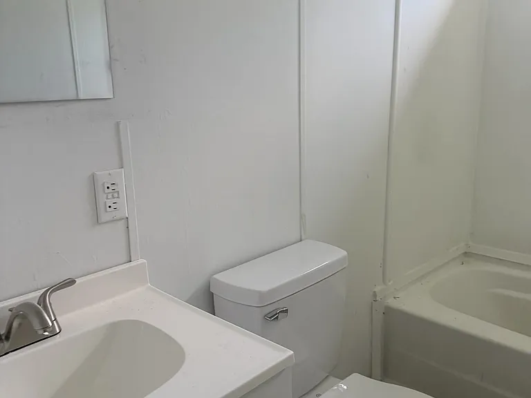 8101 Elim Church Rd NE #5 — Photo 12